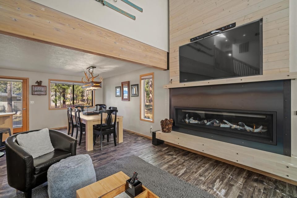 9 Raccoon Lane House in Sunriver