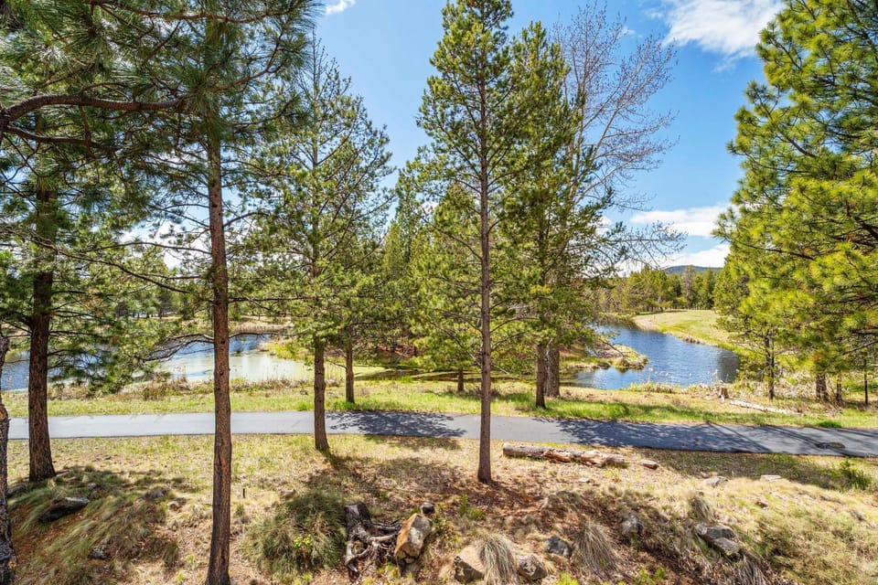 11 Quelah Lane House in Sunriver