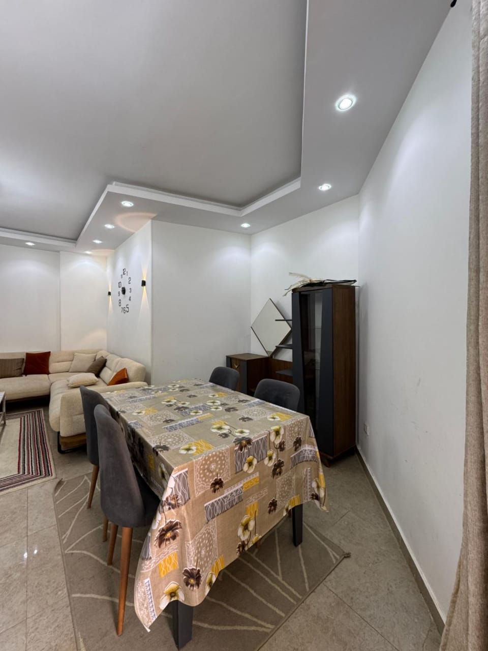 New cairo elbanafseg bulding apartment for rent fully furnished Apartment in New Cairo City