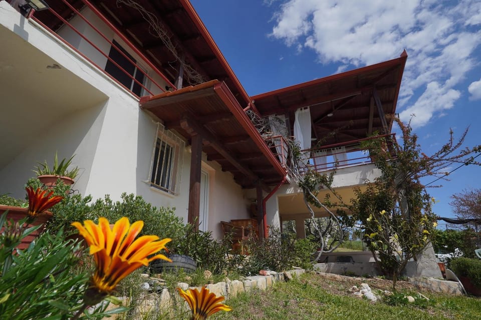 Lydia's House by Golden Host House in Halkidiki