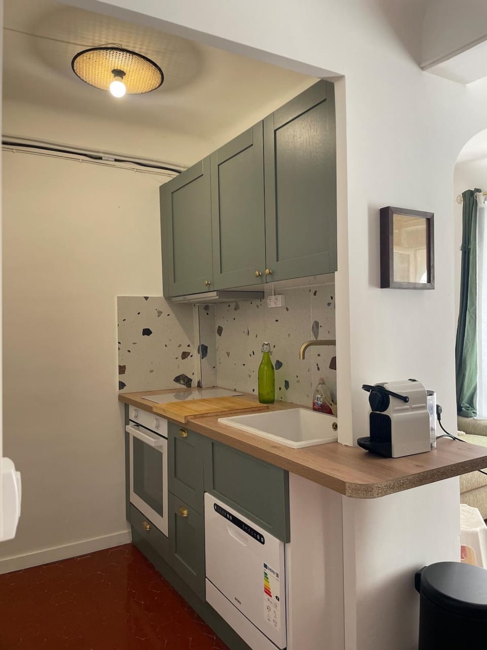 Sanary Port - Appartement neuf, 4 personnes, Parking gratuit Apartment in Sanary-sur-Mer