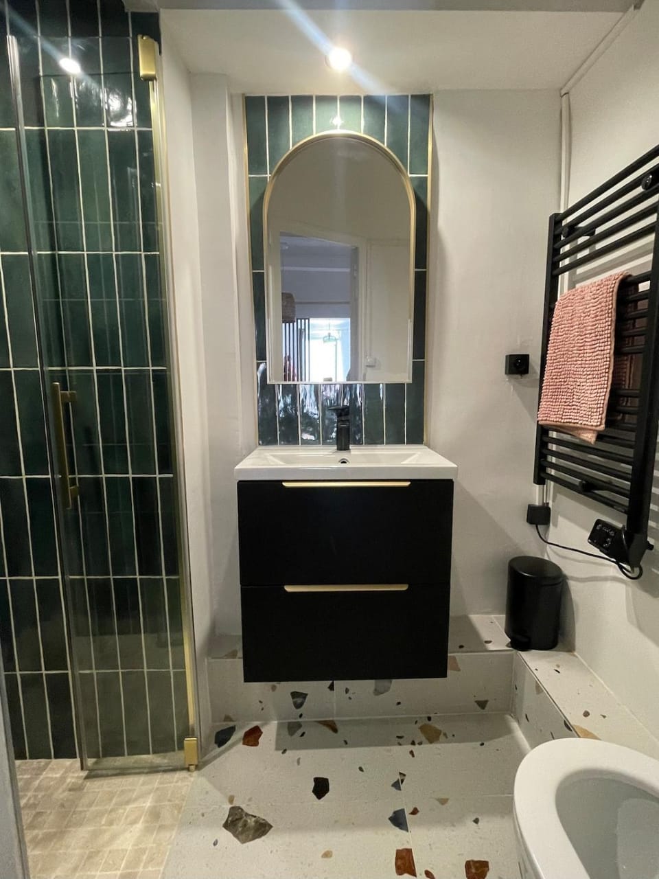 Sanary Port - Appartement neuf, 4 personnes, Parking gratuit Apartment in Sanary-sur-Mer