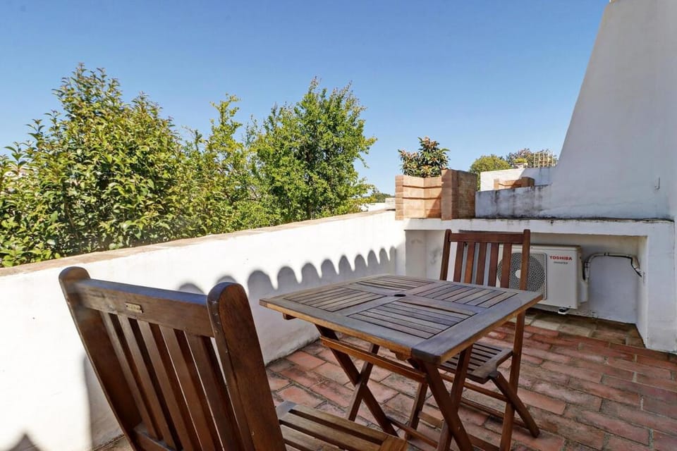 Laranjeira 26 by AlmaAlgarvia House in Loulé