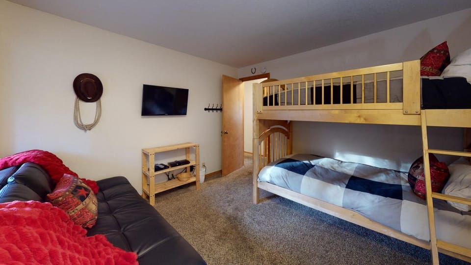 7 WitchHazel Lane House in Sunriver
