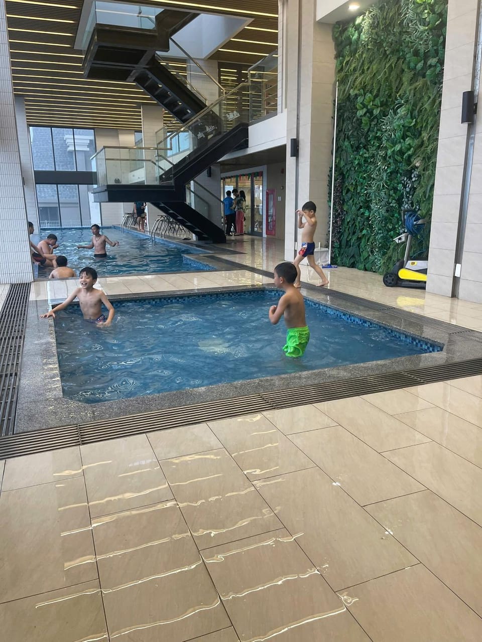 Swimming pool