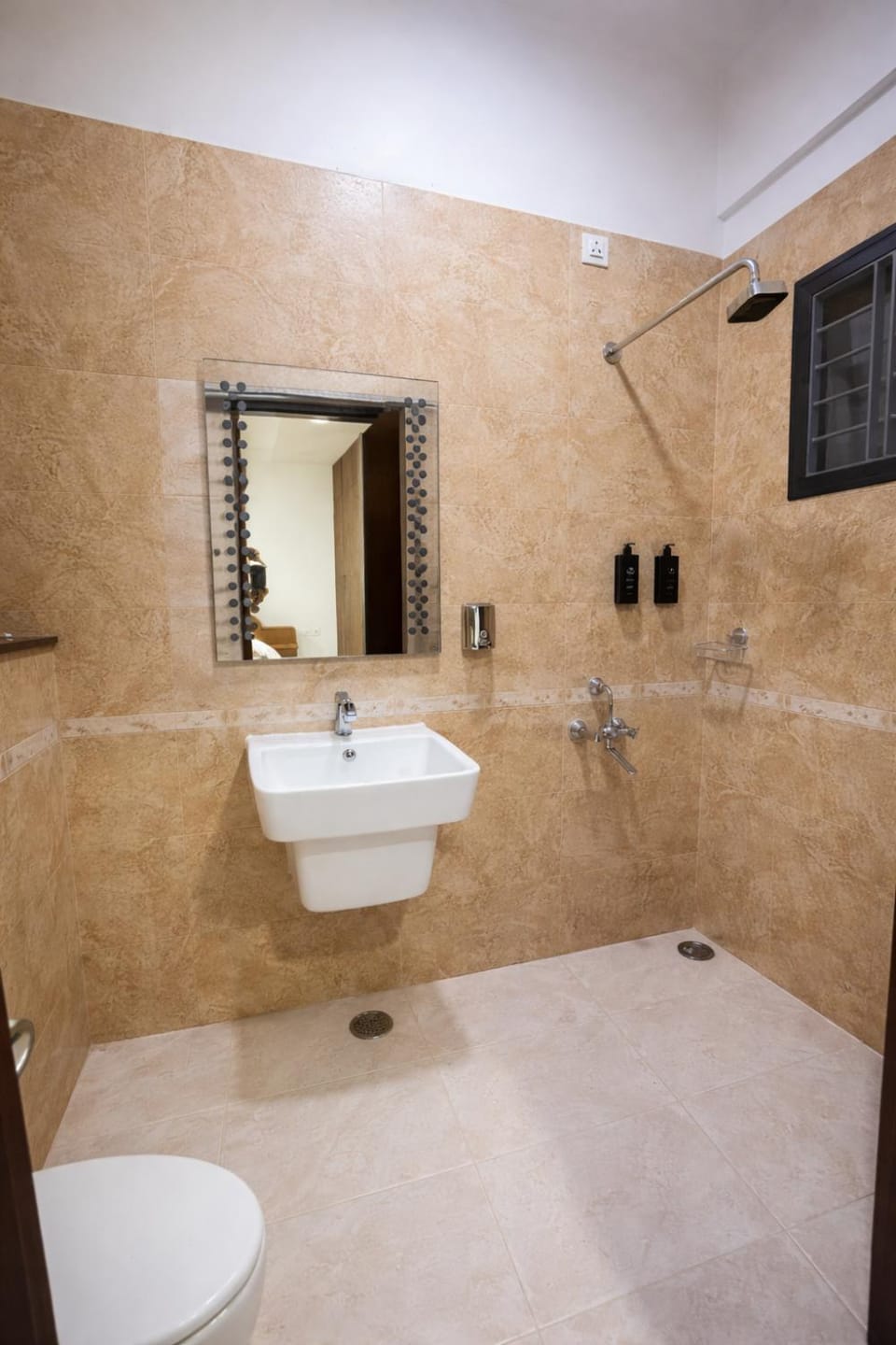Nirupama's Beach House Villa in Chennai