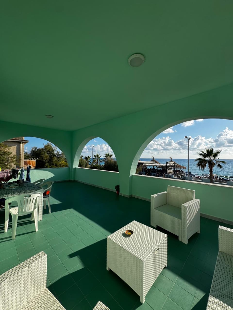Property building, Balcony/Terrace