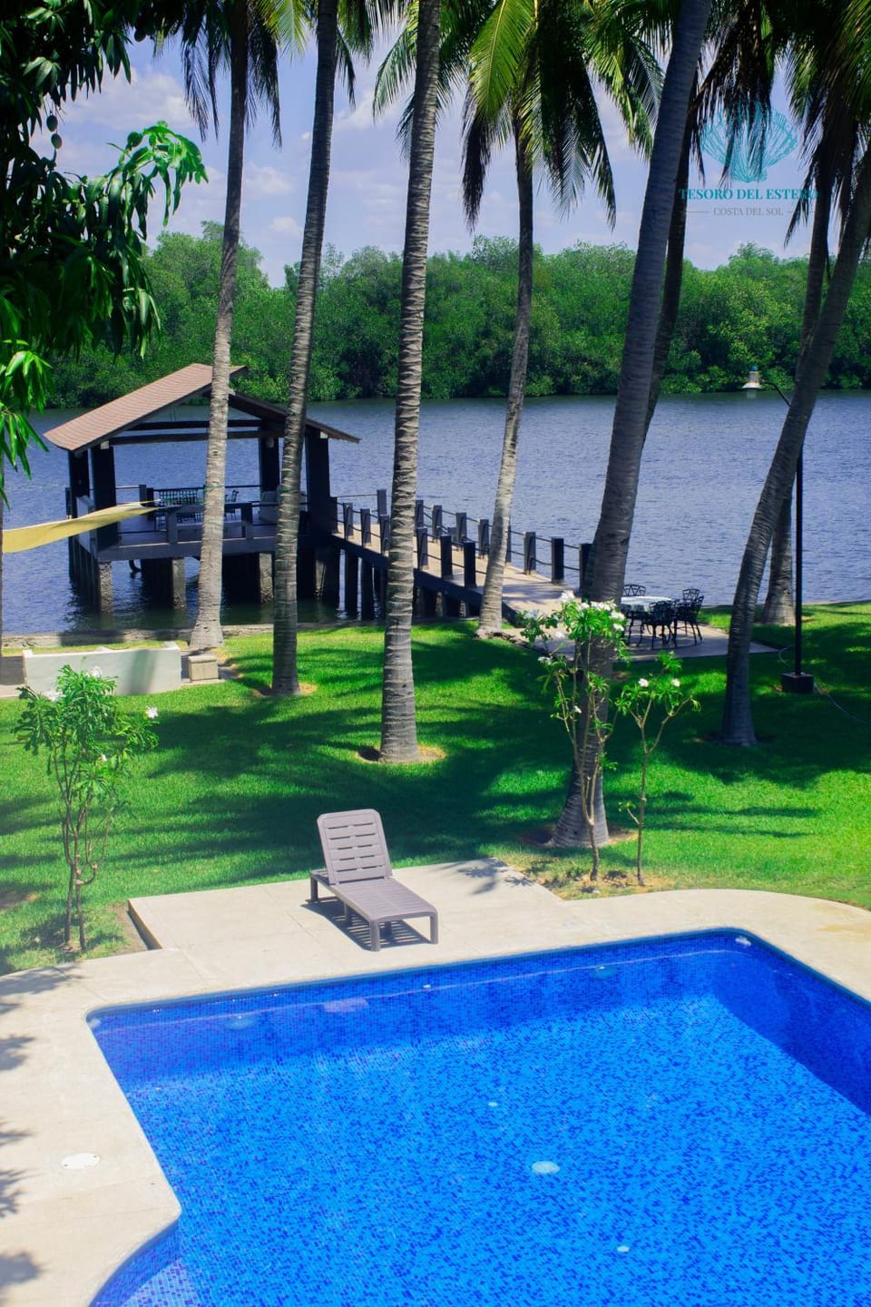 Natural landscape, Lake view, Swimming pool, Swimming pool
