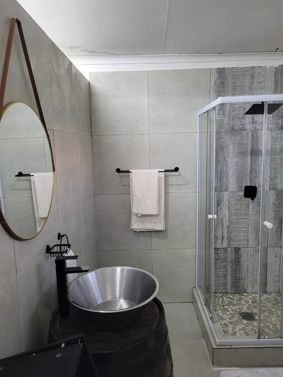 Dream Big Bougainvillea 2 bedroom cottage Apartment in Pretoria