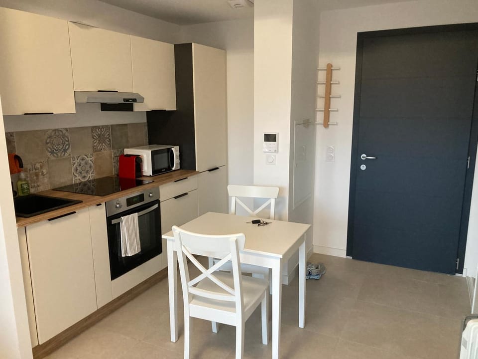 Studio vue Mer centre-ville Bastia Apartment in Bastia