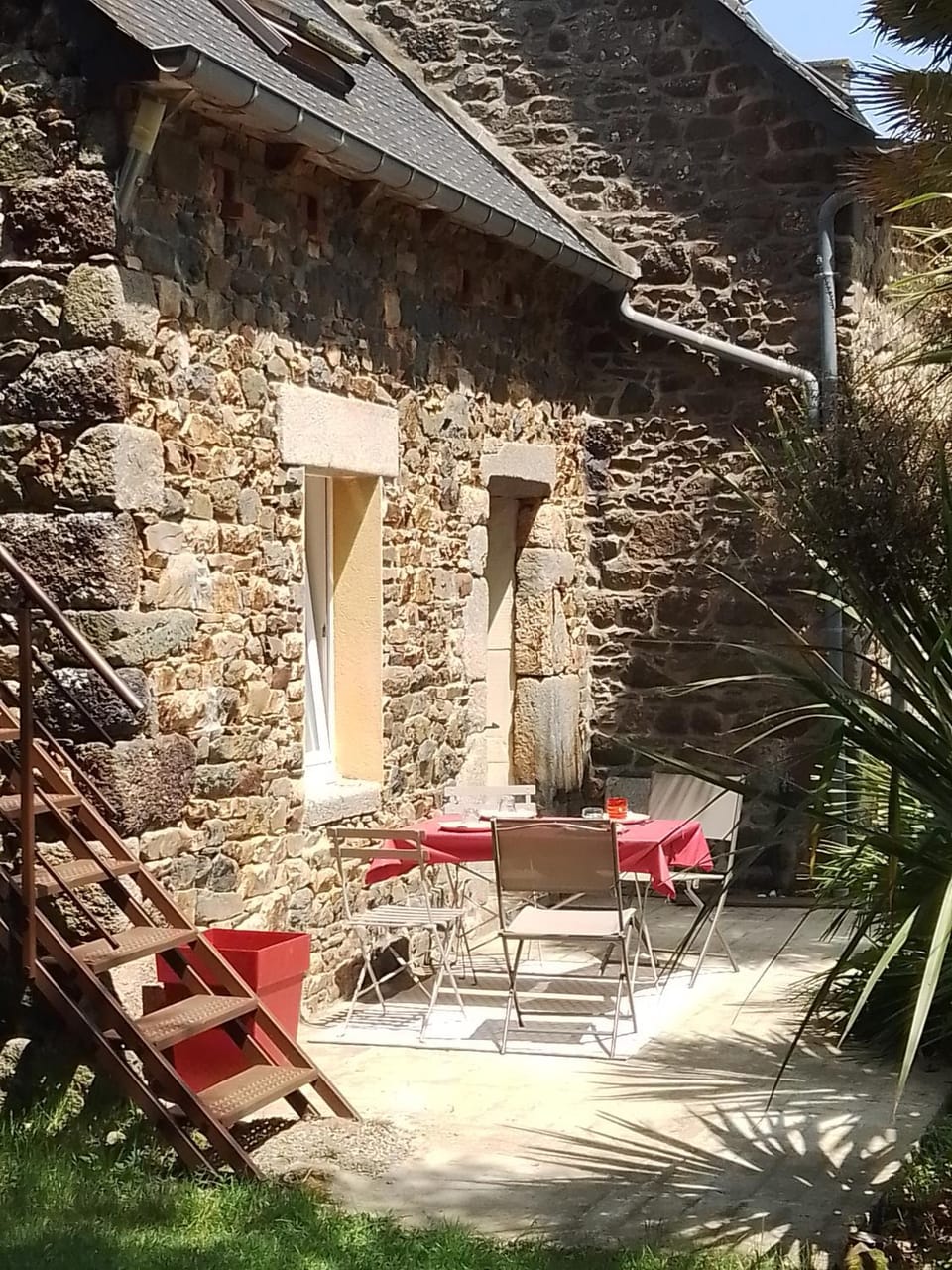 Property building, Patio