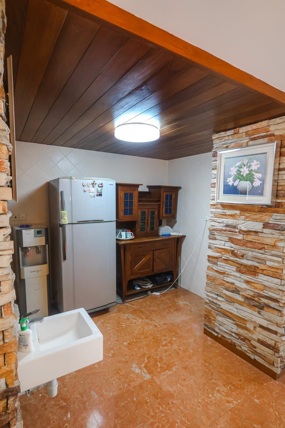 Kitchen or kitchenette