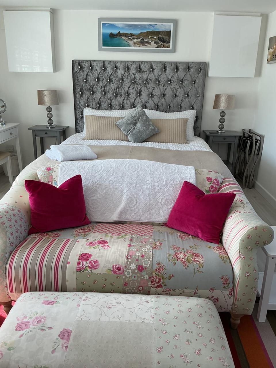 Seating area, Bedroom