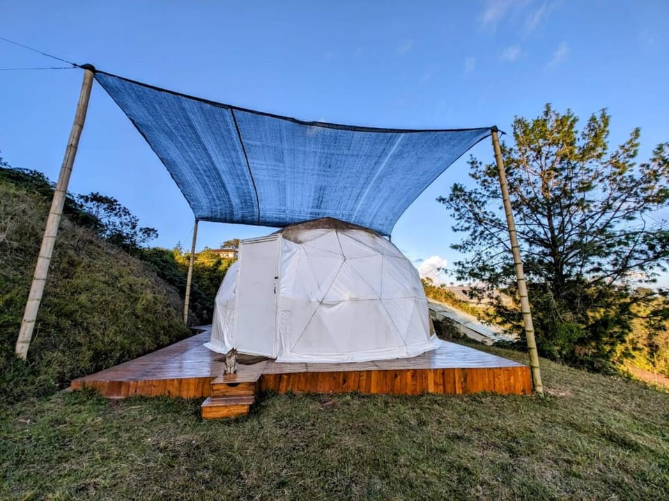 Celestial , glamping con vista a las montañas Apartment in Antioquia