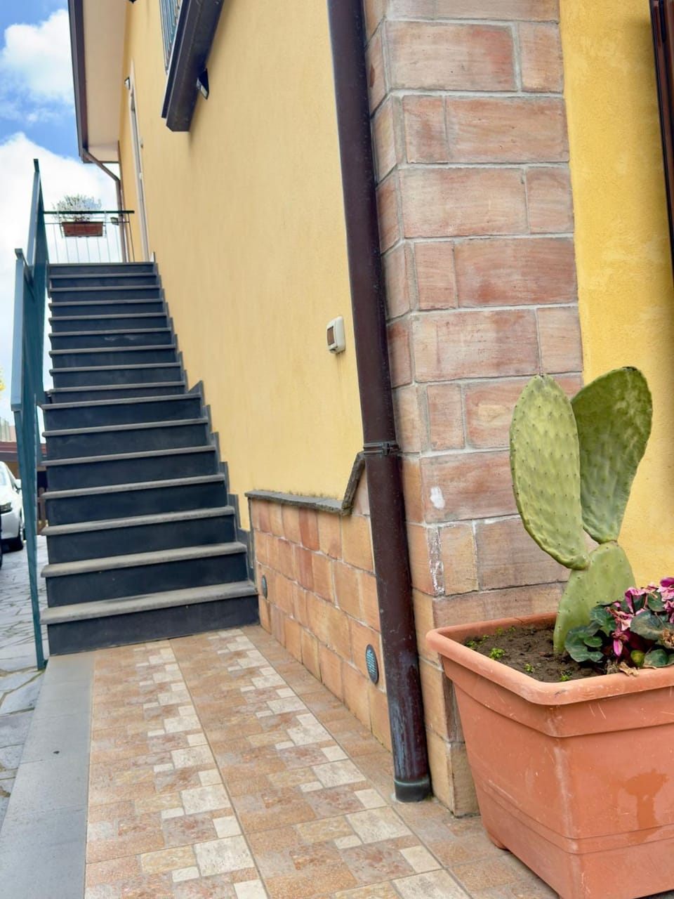 Sotto i Monti House Apartment in Sicily