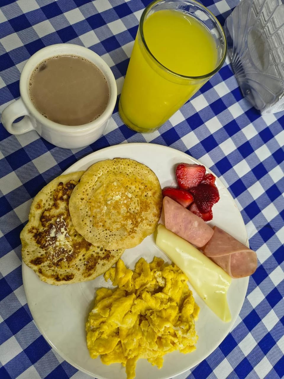Food and drinks, Breakfast, Continental breakfast