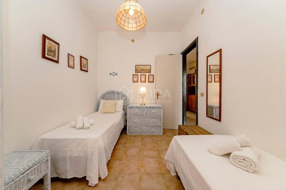 Living Wood Apartment in Porto Cesareo