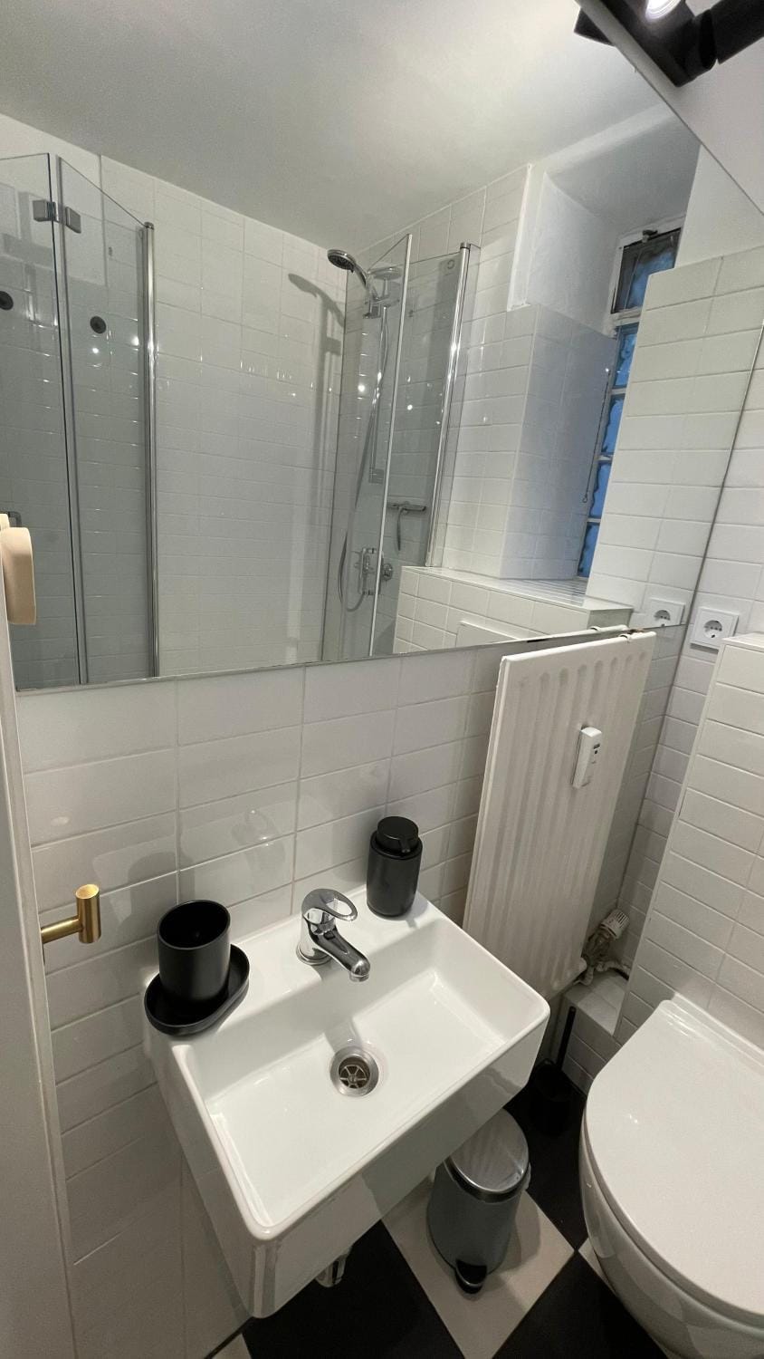 Toilet, Bathroom