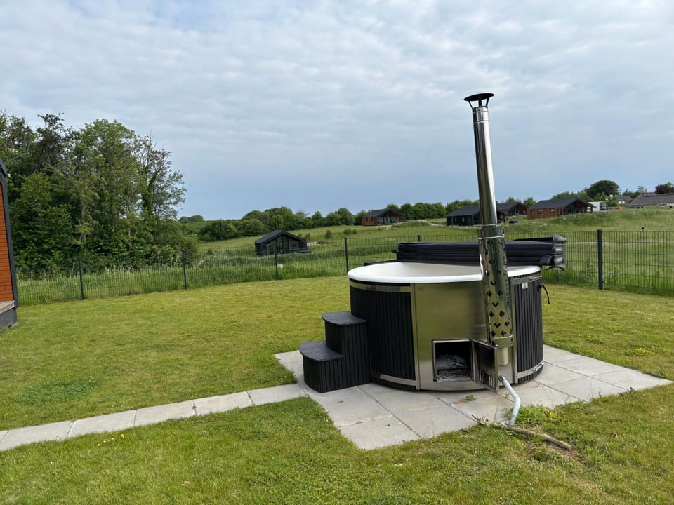 Sea View House with Sauna & Hot Tub for 8 House in Augustenborg