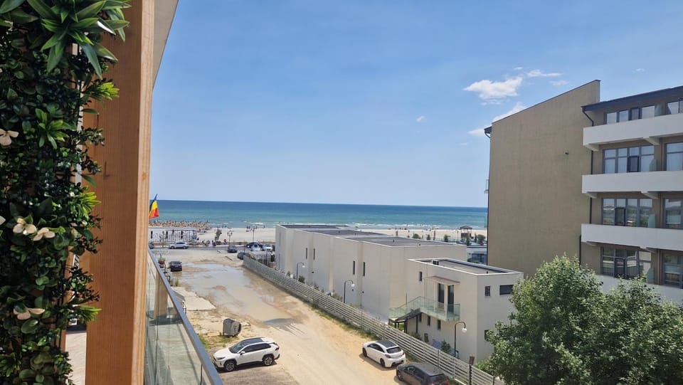 Photo of the whole room, Beach, Sea view