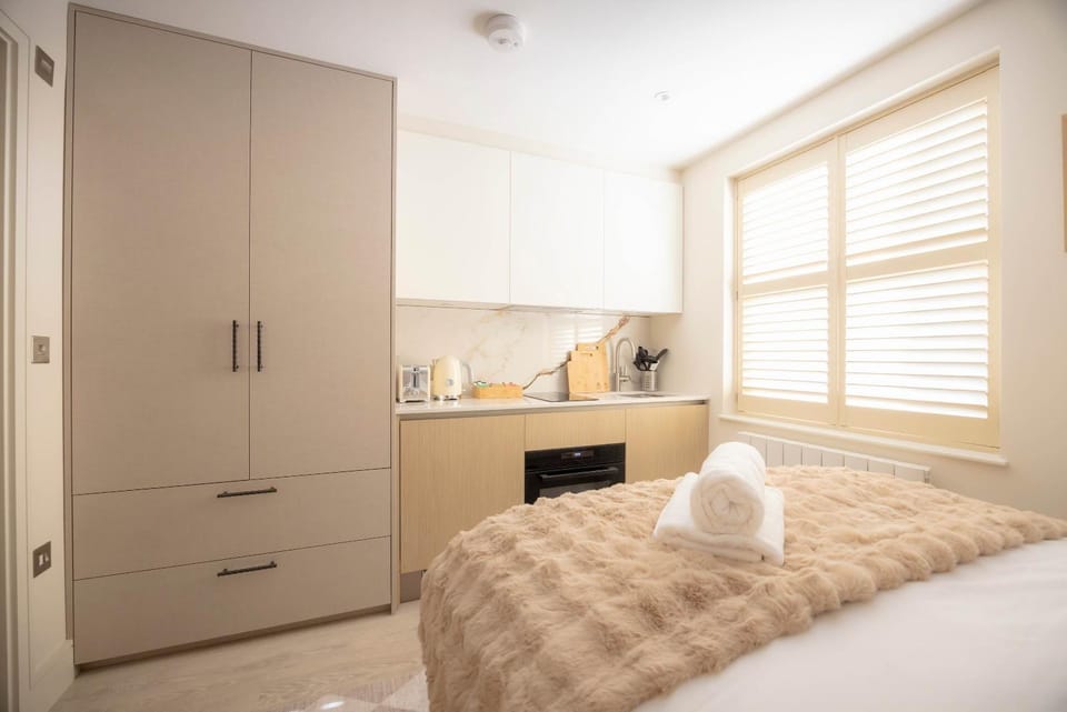 Kitchen or kitchenette, wardrobe