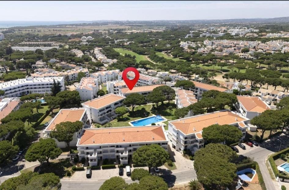 Vilamoura Garden View Apartment in Quarteira