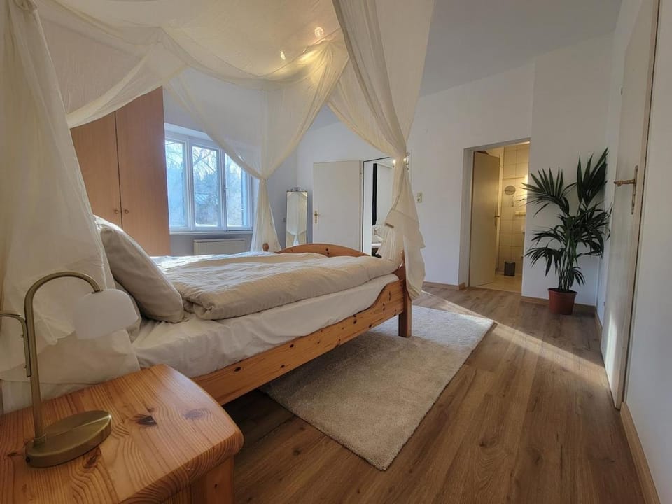 Ausseer Villa Felsenheim - 100 qm - Altbau mit Garten Apartment in Bad Aussee