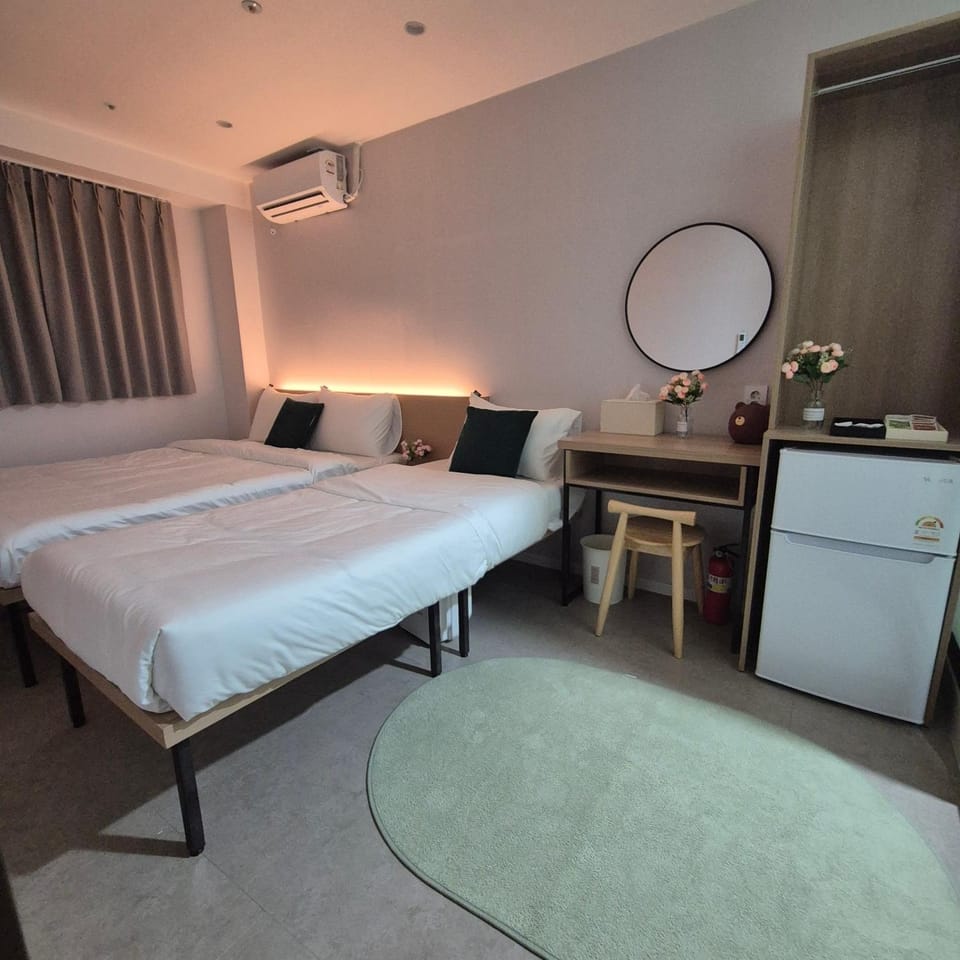 Nana HOSTEL jonggak Hostel in Seoul