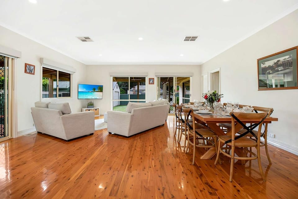 26 Dickson St - character home in the heart of Echuca House in Echuca