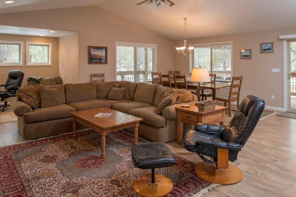 10 Diamond Peak Lane House in Sunriver