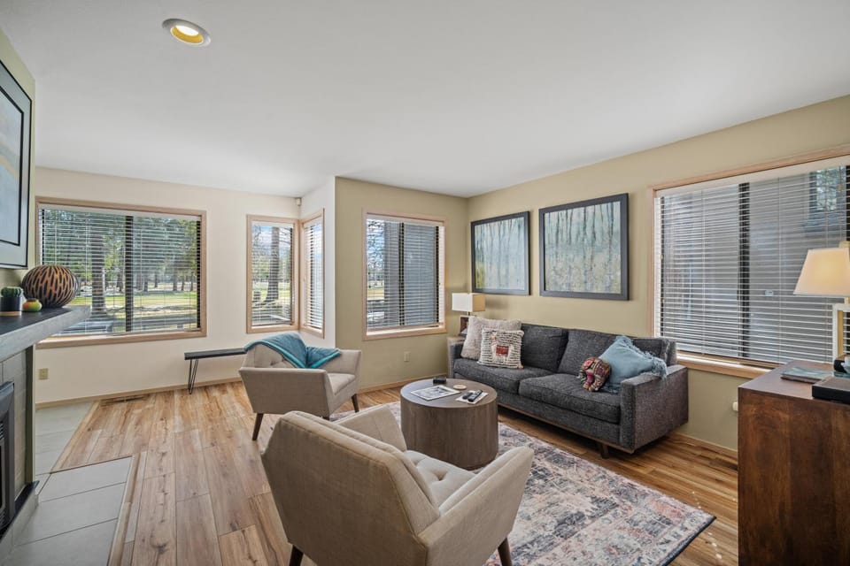 11 Eaglewood Condo Apartment in Sunriver