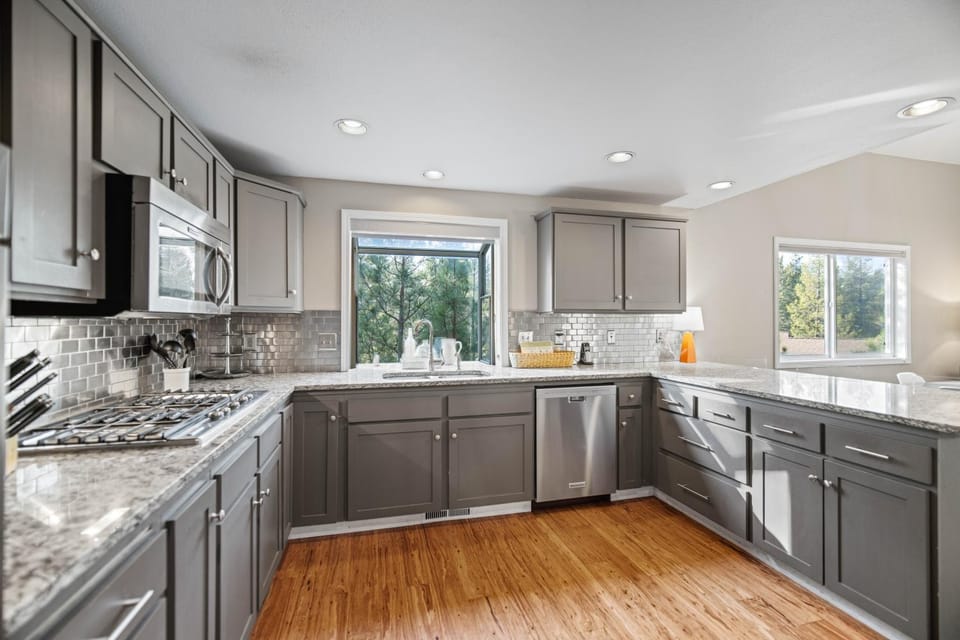 10 Flat Top Lane House in Sunriver