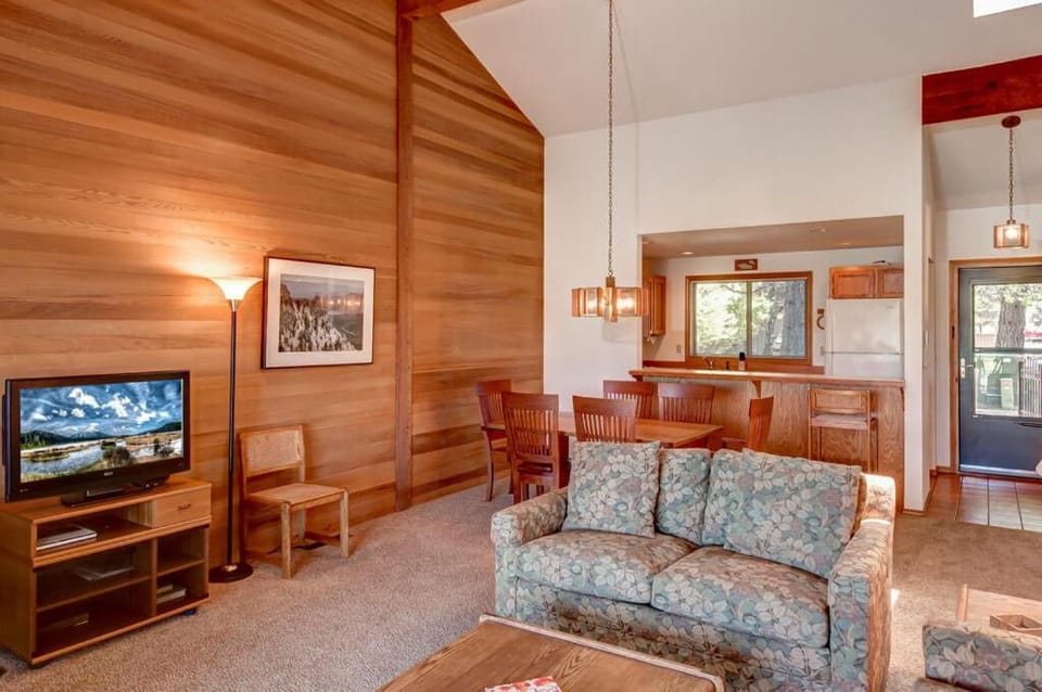108 Quelah Condo Apartment in Sunriver