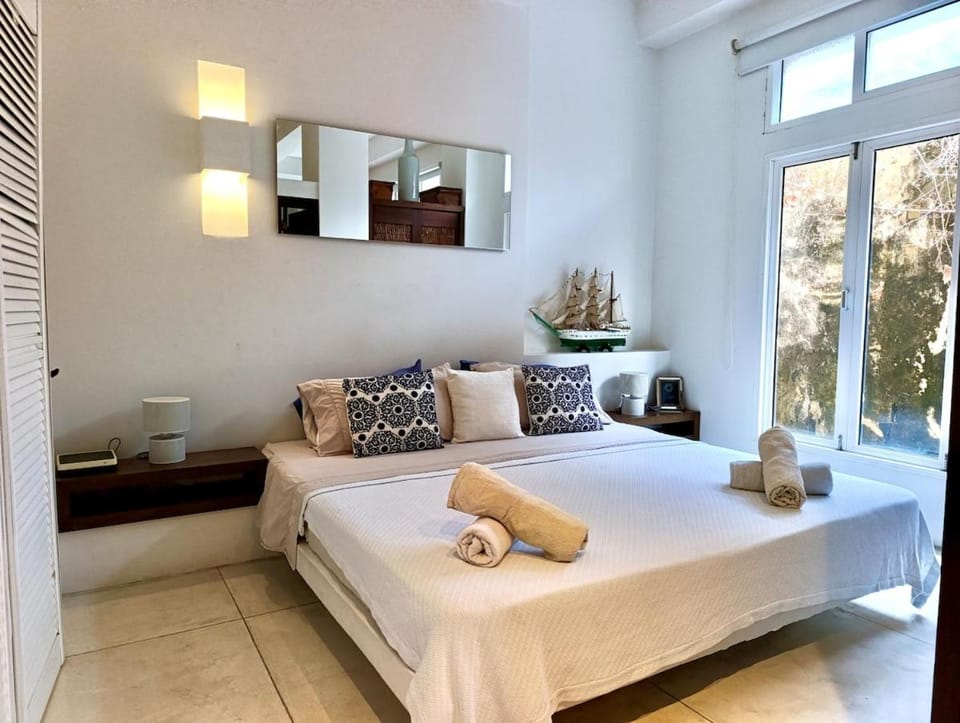 Calamari Homes - Centenario 301 - Walled City Apartment in Cartagena