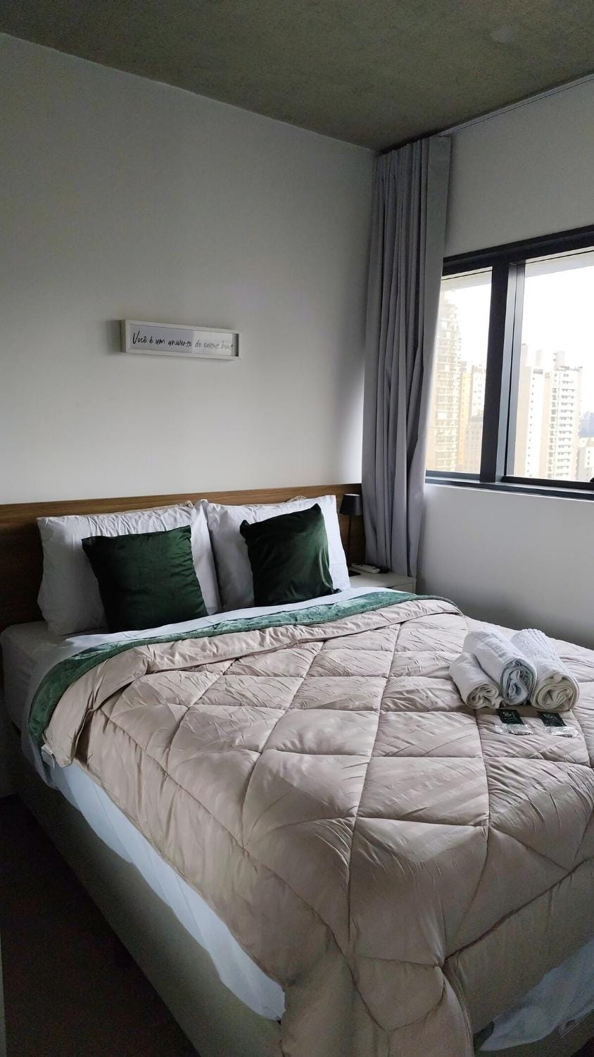 ​Design Moderno nos Jardins: 3 pessoas com Varanda Apartment in Sao Paulo City
