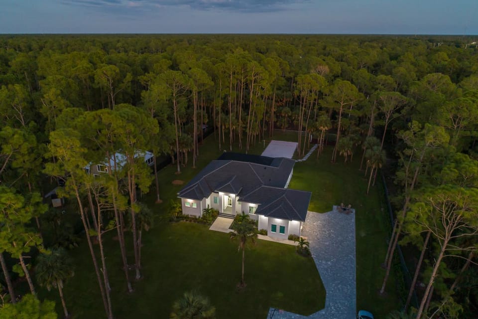 Property building, Natural landscape