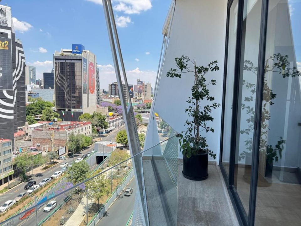 New apartment with iconic views and best location Apartment in Mexico City
