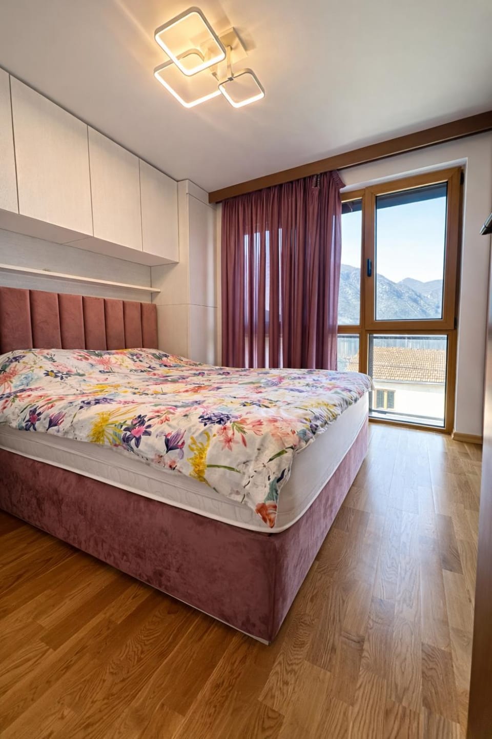 Boka Blue Lotus, Seafront Apartment Apartment in Dobrota