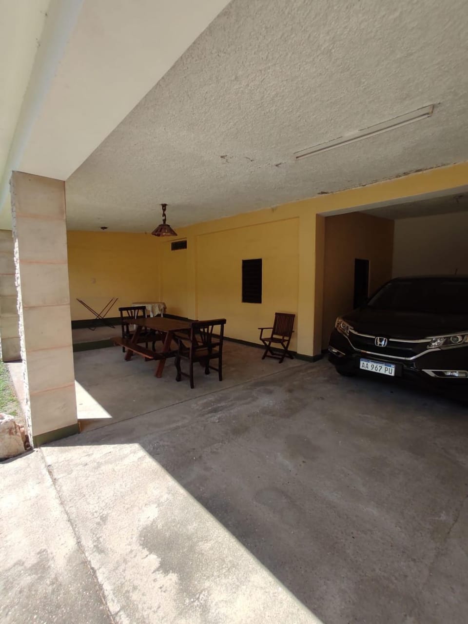 Patio, Parking