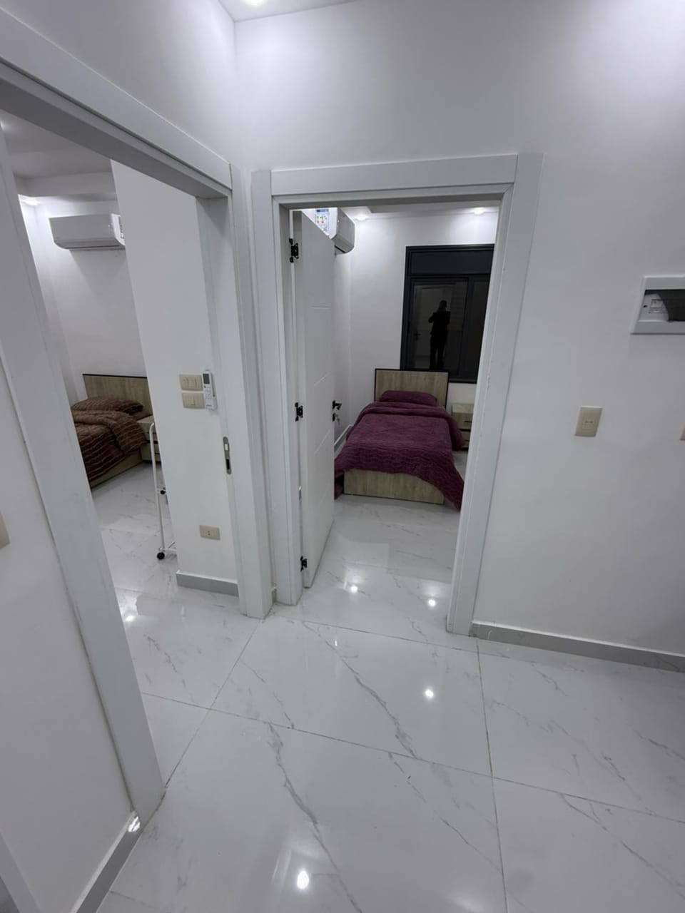 شقه مفروشه فخمه لم تسكن خلف الراهبات الورديه Apartment in North District
