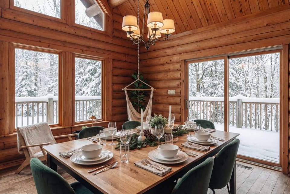 Natural landscape, Winter, View (from property/room), Balcony/Terrace, Dining area