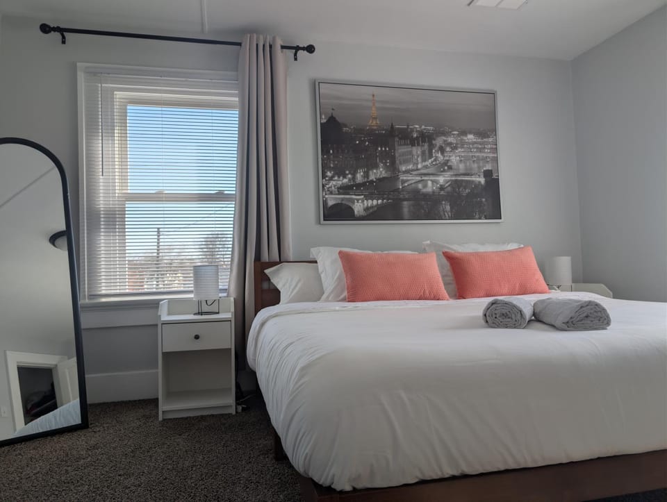 Bed, Photo of the whole room, Bedroom, towels, wardrobe