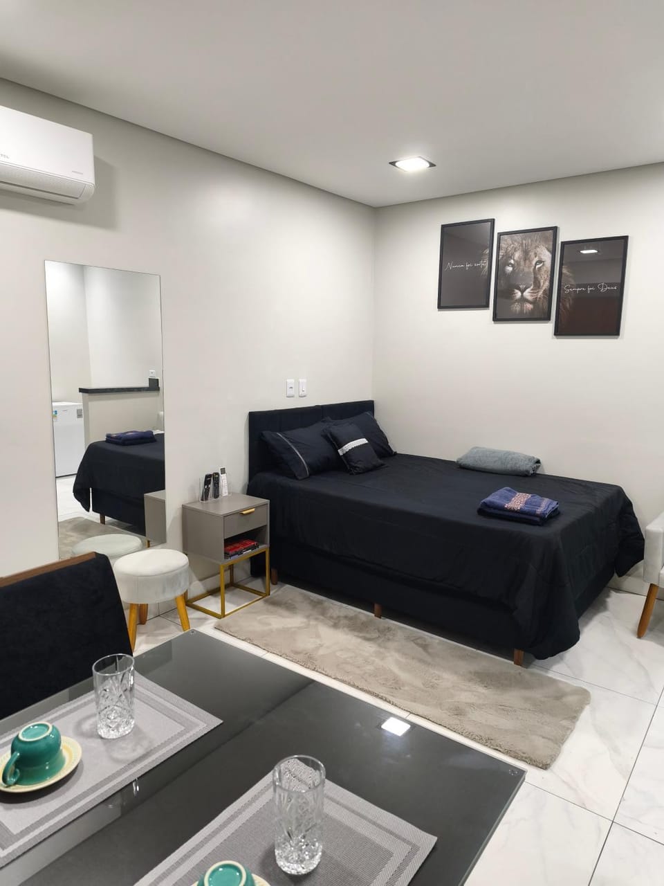 Micro Casa 22m2 Localização Estratégica em Londrina e Cambé House in Londrina