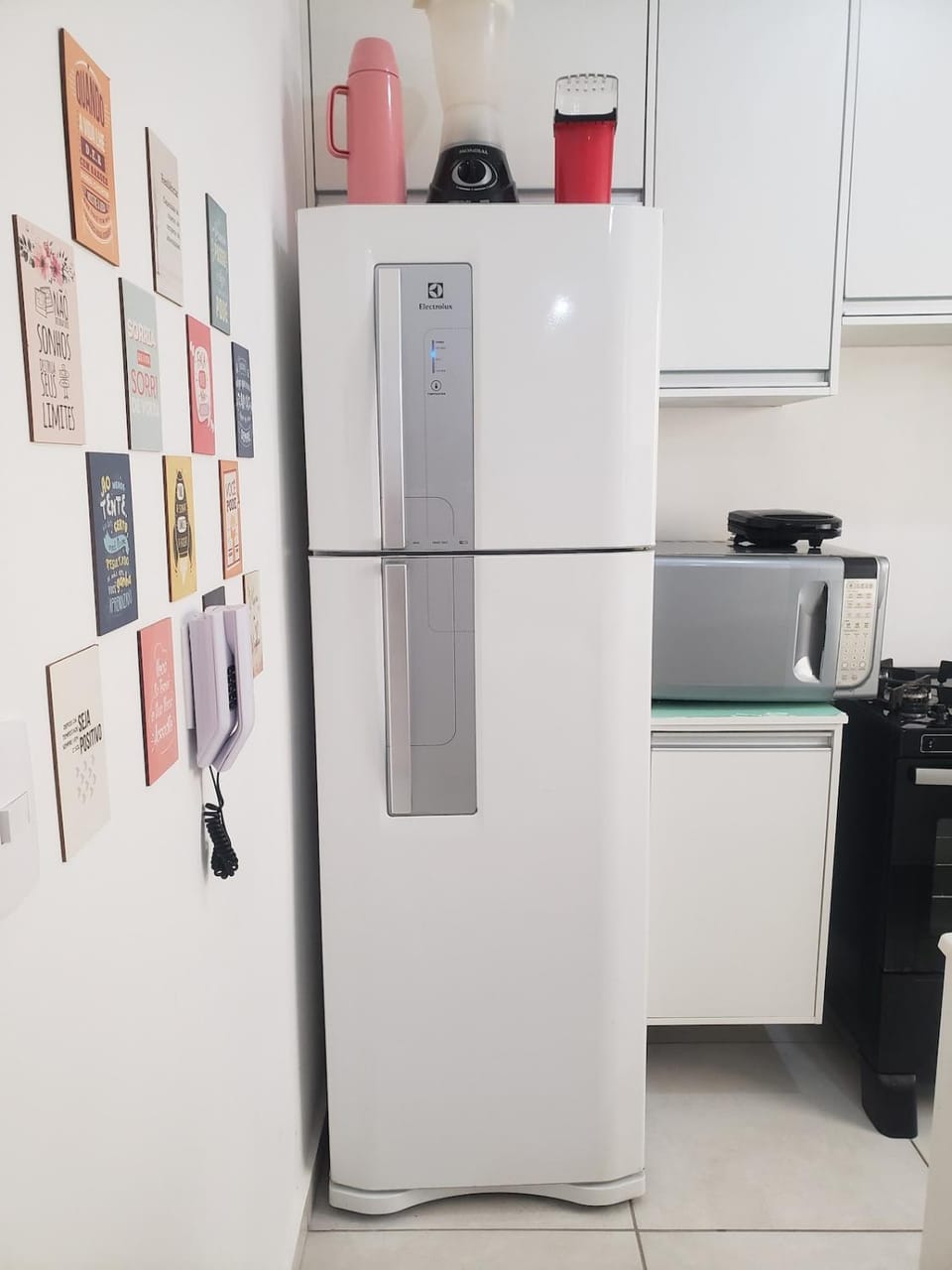 Coffee/tea facilities, Kitchen or kitchenette, oven