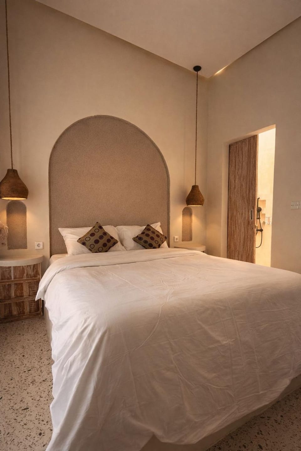 Property building, Restaurant/places to eat, Swimming pool, Breakfast