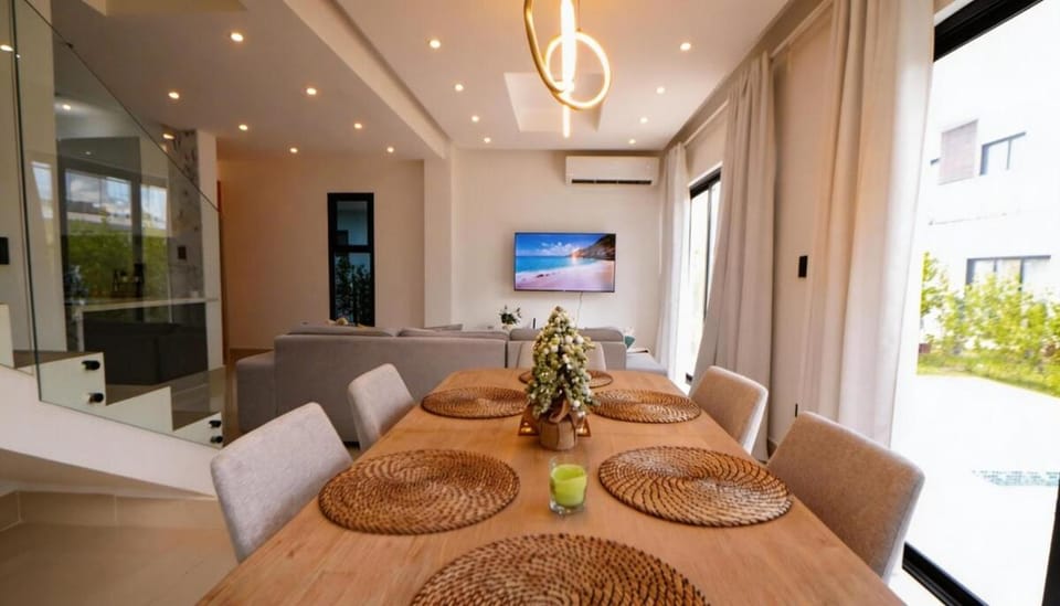 Luxury 3 dormitorios Villa No8 in Vista Cana Gym & Private Pool Villa in Punta Cana