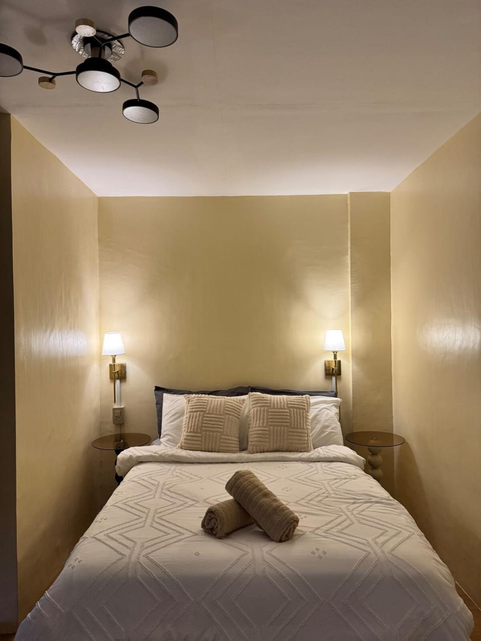 Tahanan by Isla x Modern 2BR House with Parking near Airport Apartment in Puerto Princesa