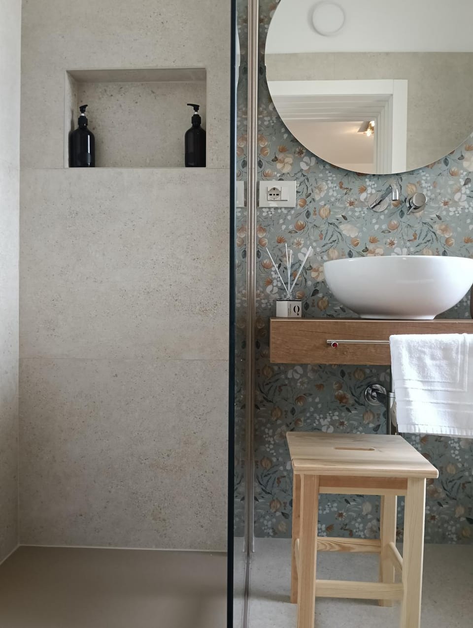 Shower, Bathroom