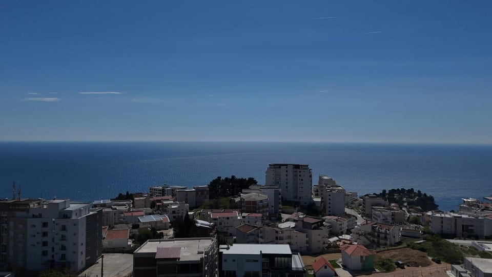 Property building, Bird's eye view