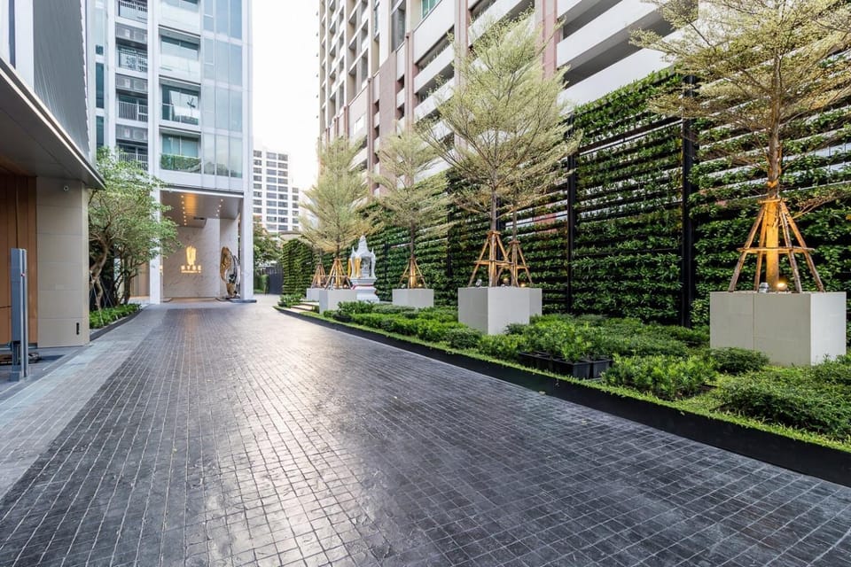 Property building, Garden, Garden view